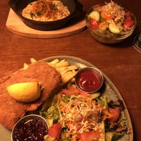 Schnitzel / Keesspätzle at Bodhi in Ulm
