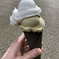 Pistachio and lychee  at Monte Pelmo in Amsterdam