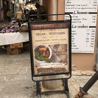 sign at La Fougassine in Saint-maximin-la-sainte-baume