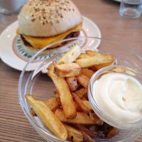 Burger, frites et veganèse. at Mauvaise Graine in Angers