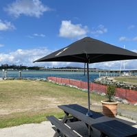 Setting at The Deck in Forster