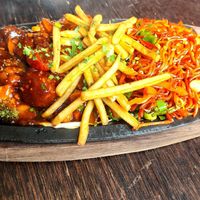 Spicy Veg Szechuan Sizzler at Status in Auckland