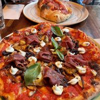 Pizza at Blu Bar in Barcelona