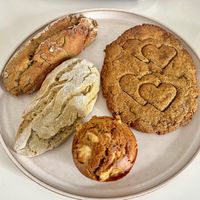 Apple+nut muffin, Brown rice sourdough bread rolls with lentils/buckwheat, Mallorcan "turrón  at Pane Nostro in Mallorca