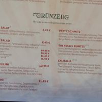  at Poppins  in Minden