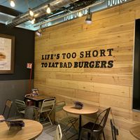 motto at The Good Burger in Rome