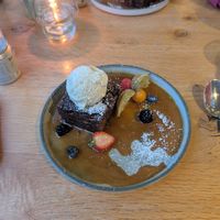 Sticky toffee pudding 😍😍 at Beck Hall in Malham
