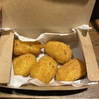 Jackfruit bites at LEON - Canary Wharf in London