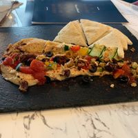 Hummus and pitta  at BaganHood 蔬食餐酒館 in Taipei