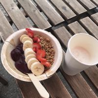 Açaí Bowl at Zulla Surf Bowls in Nazare