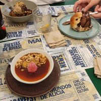 Doble pistacho, Tamagochi Helado, Flanbrosía de chocolate blanco at Romero Verde in Madrid