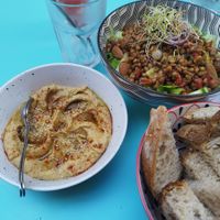  at Virgule in Toulouse