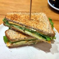 Club sandwich at Virgule in Toulouse