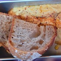 hummus bol to go 7,50€ at Virgule in Toulouse