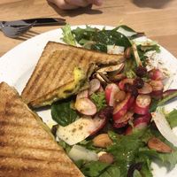 Grilled cheese and salad  at Virgule in Toulouse