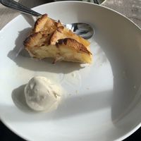 Apple tart with vegan ice cream at Duke of Wellington in Stanwick