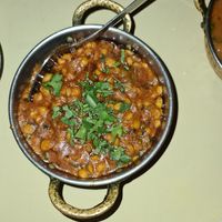 Dahl at Jaipur Palace in Sevilla