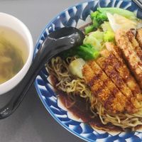 Fried fillet mee kia at 729 Vegan in North Singapore