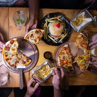 Pizzas, burgers, fries and more at Ubuntu Eat in Kolkata