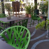 Outdoor area at Nude Food in Augsburg
