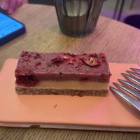 Raw cake Himbeer-Rocher (vegan)  at Nude Food in Augsburg