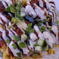 BBQ Mac Bowl with ranch topping at Lively Up Yourself - Food Truck in Bend