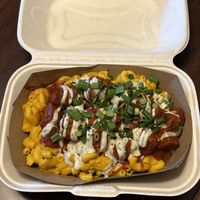 Classic Mac ‘n Cheeze with tempeh   at Lively Up Yourself - Food Truck in Bend