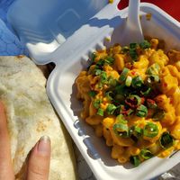 Mac N Cheez at Lively Up Yourself - Food Truck in Bend
