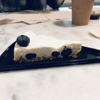 Cheesecake vegan aux myrtilles #Veganuary at 2VB  in Perpignan