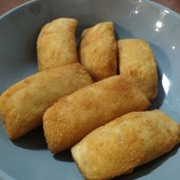 Rissol de queso y fiambre at Prema in Viseu