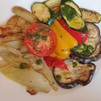 Grill Gemüse mit Basilikumpesto at Forst Bräustüberl in Lagundo