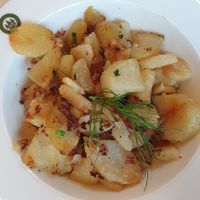 Bratkartoffeln at Forst Bräustüberl in Lagundo