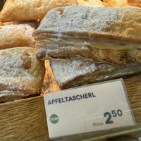 apple danish  at Anker Brot - Wiedner Gürtel in Vienna
