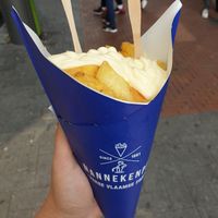 Fries with vegan mayonaise at Manneken Pis in Amsterdam