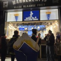   at Manneken Pis in Amsterdam