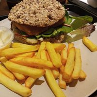 Burger at Tasty World in Ghent