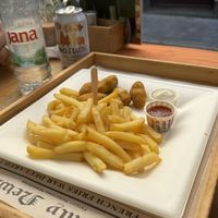 Fries & nuggets  at Oaza Joyful Kitchen in Zagreb