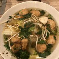 Pho mit gebackenem veganen Hähnchen at GT Asian Cuisine in Wesel