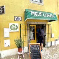 Entrance   at Mela Canela in Sintra