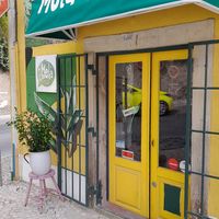  at Mela Canela in Sintra