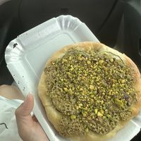 Vegan Zucchini and Pistachio Pesto Pizza  at stritFUD in Taormina