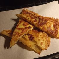  at Ovàl in Thessaloniki