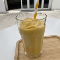 Supertropic Smoothie: orange, lemon, mango, avocado, coconutt  at Malcafe in Conil De La Frontera