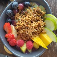 Tsunami bowl- oatmilk based ice cream with fresh fruits and granola at Malcafe in Conil De La Frontera