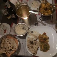 main course w tandoori roti, rice, aloo ghobi & the house specialty  at Indian Palace in Olten