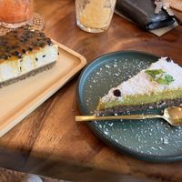 Raw cake   at Foods & Roots in Koh Phangan