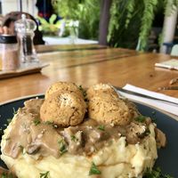 Mashed potatoes with tofu balls at Foods & Roots in Koh Phangan