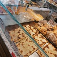 Good foccacia and farnata (some kind of baked thing made with chickpea flour) at Antico Forno Ursida in Genoa
