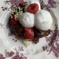 Pavlova   at Bleu Canard in Lille