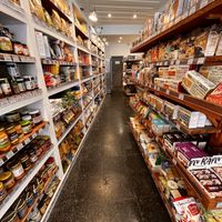 More stuff  at FOOD Mercearia Biológica in Lisbon